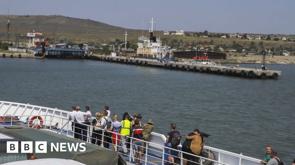 En ukrainsk attack mot färja dödar en i Rysslands Port Kavkaz