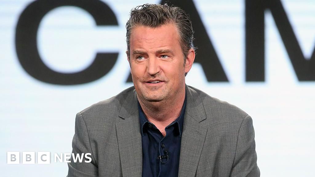 Matthew Perry drogar döden: ”Ångerfull” läkare lösen