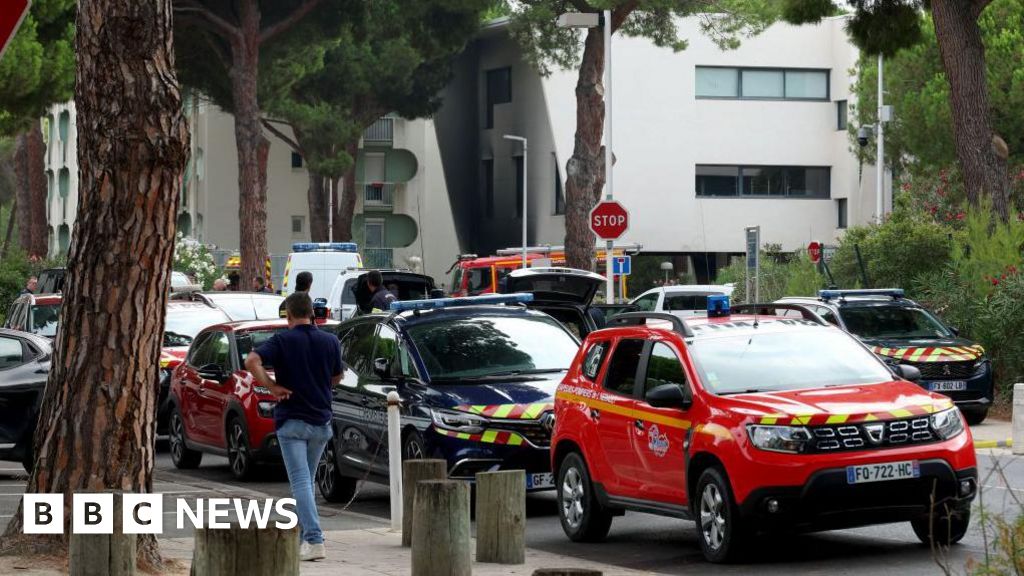 Explosionen i en synagoga i Frankrike utreds som misstänkt terrorism