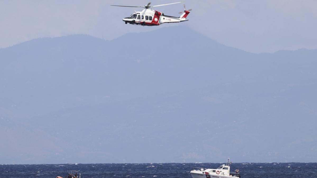 Mike Lynch: Brittisk teknikmagnat bland sex befarade dödade när superyacht sjunker i galen storm utanför Sicilien