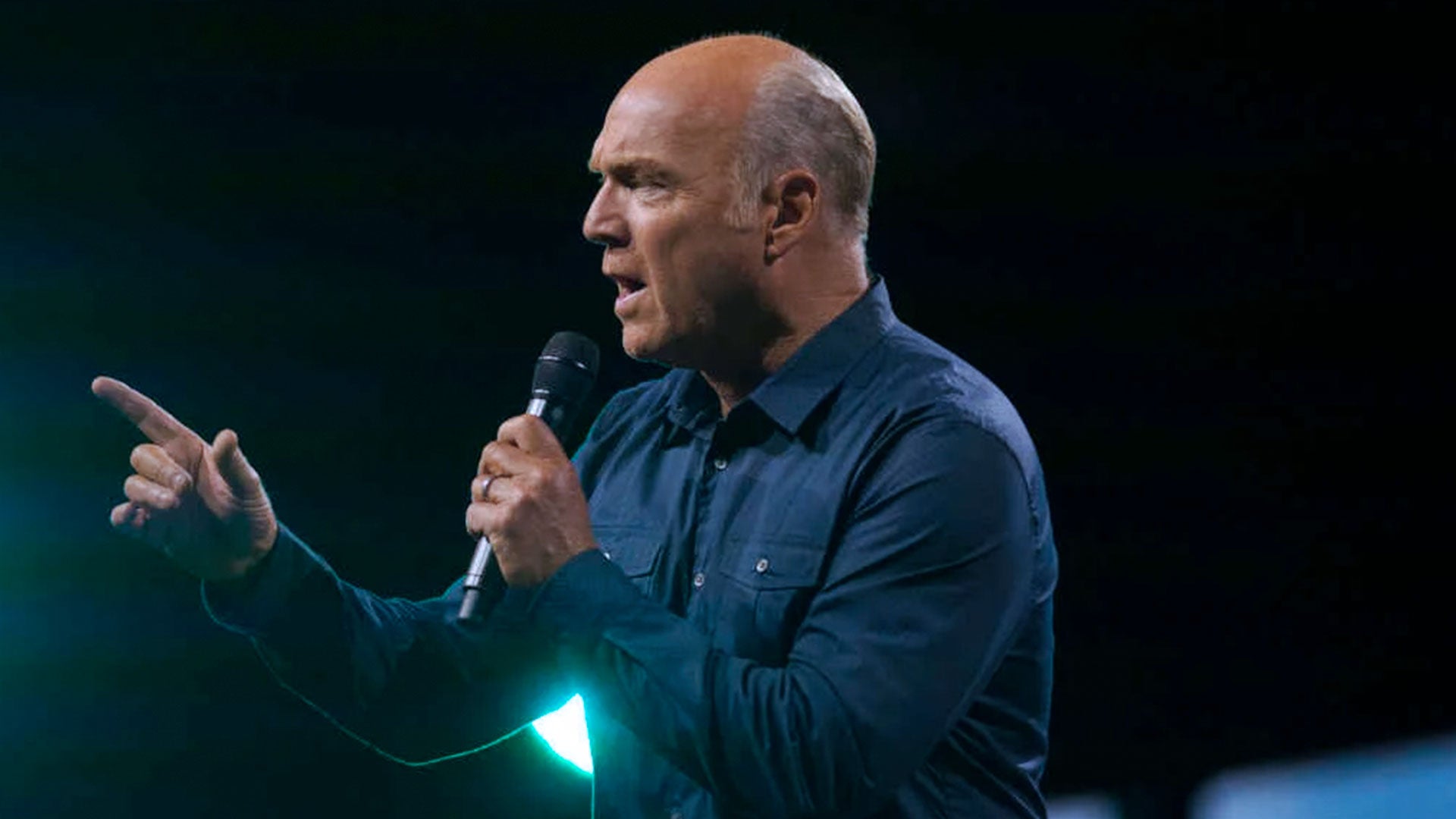 Greg Laurie om vilka olympiska spelen, försök att ”håna Gud” avslöjar om kultur: ”Allt är upp och ner”