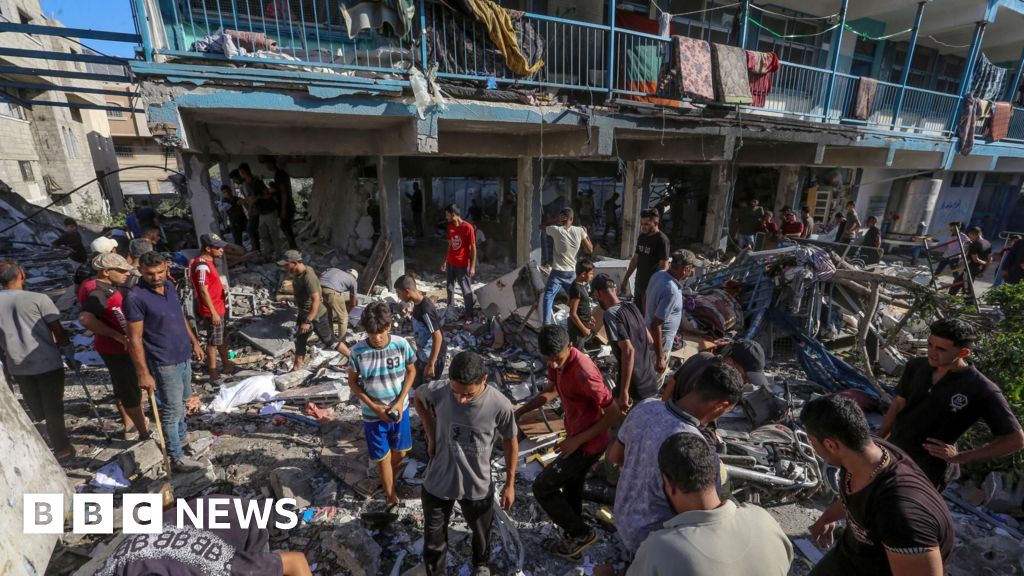 Israelisk attack mot Gazas skola dödar minst 14