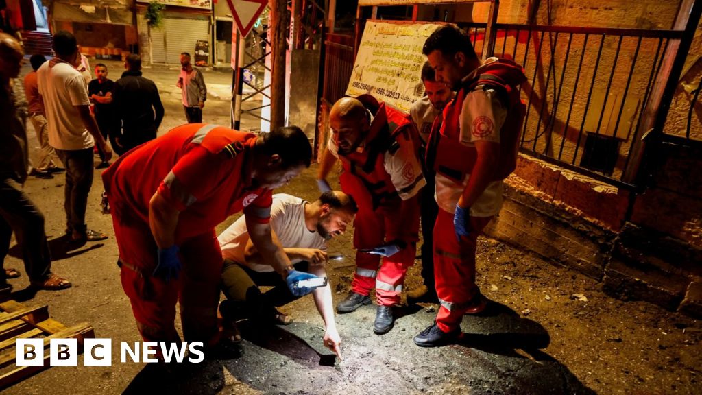 Israelisk attack dödar fem palestinier på Västbanken