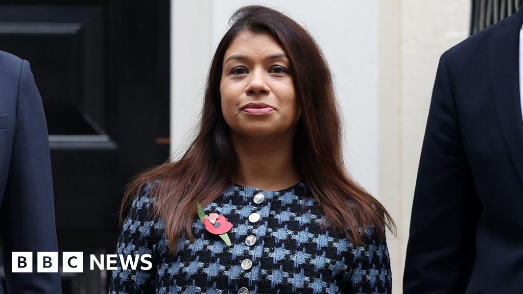 Minister Tulip Siddiq namngiven i Bangladesh korruptionsundersökning