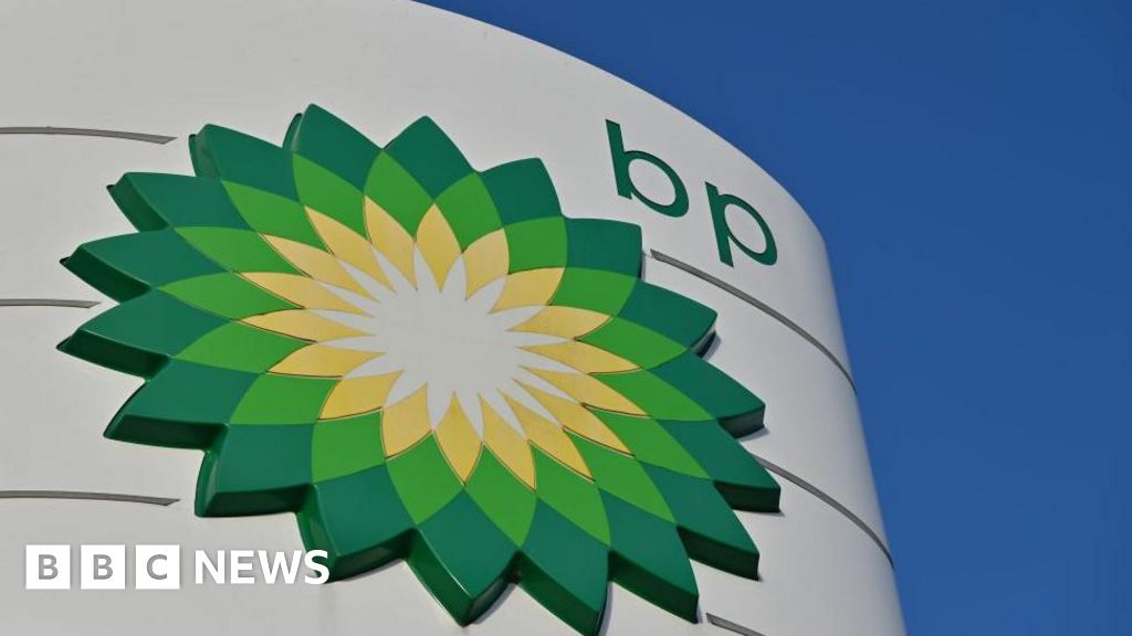 BP ska minska 4 700 jobb för att minska kostnaderna