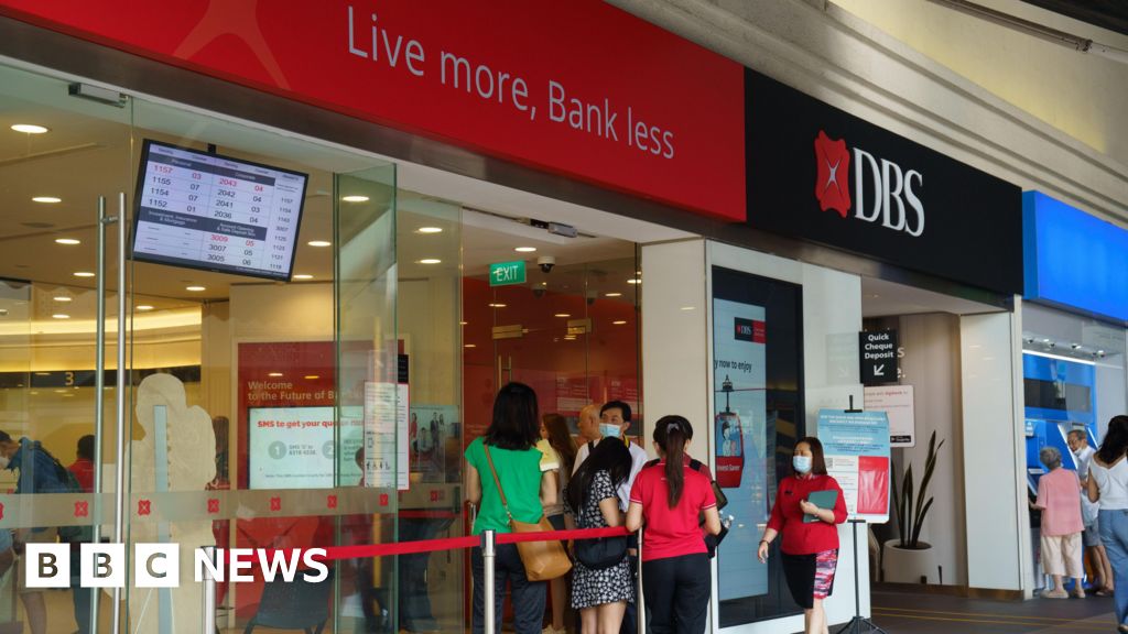 Singapores största bank -dbs för att minska 4 000 roller eftersom det omfattar AI