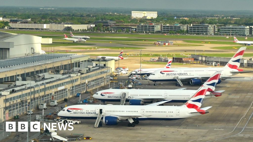 Heathrow flygplats stänger hela dagen över strömavbrottet