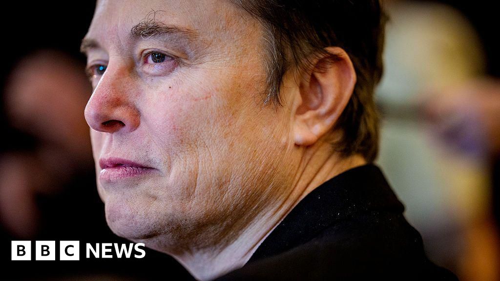 Tesla förnekar att söka efter ny chef för att ersätta Elon Musk
