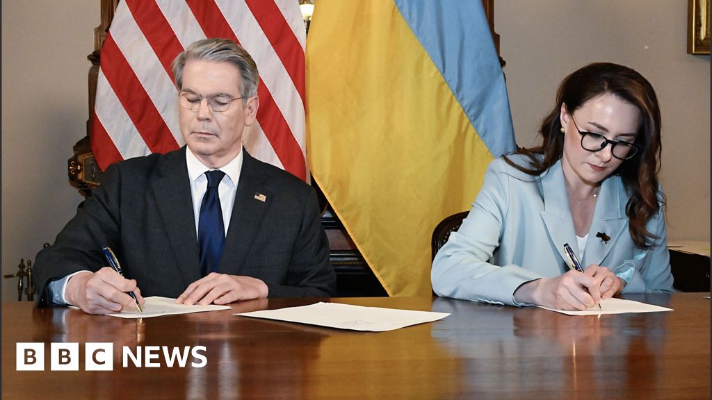 USA och Ukraina undertecknar efterlängtade naturresurser
