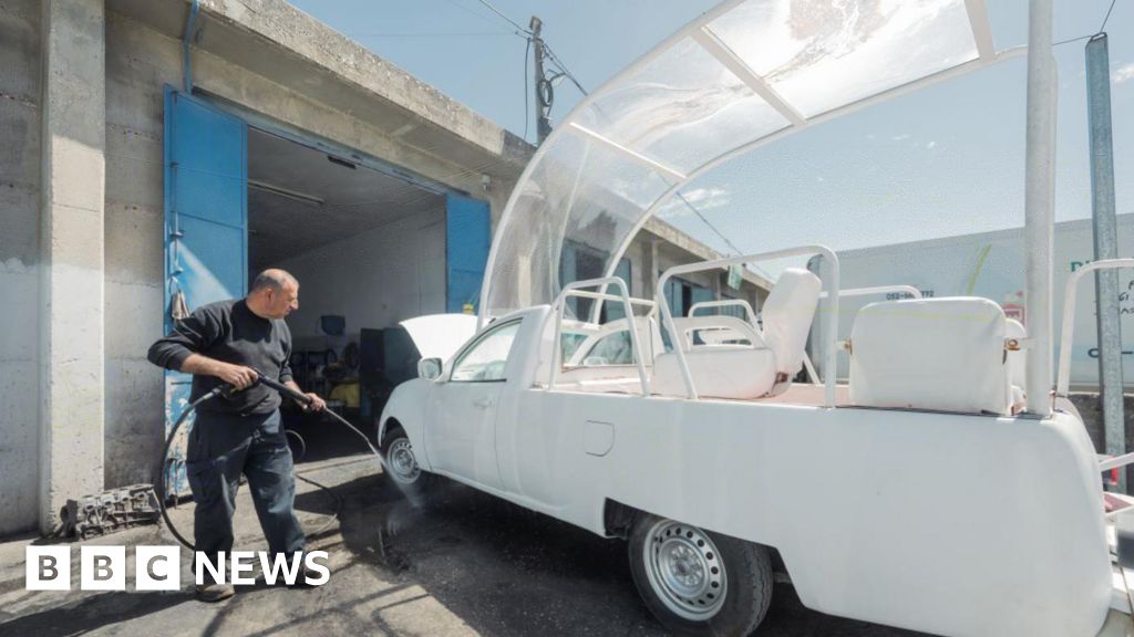 Popemobile för att bli hälsoklinik för Gaza -barn